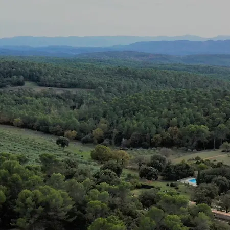 Le Barretian Villecroze